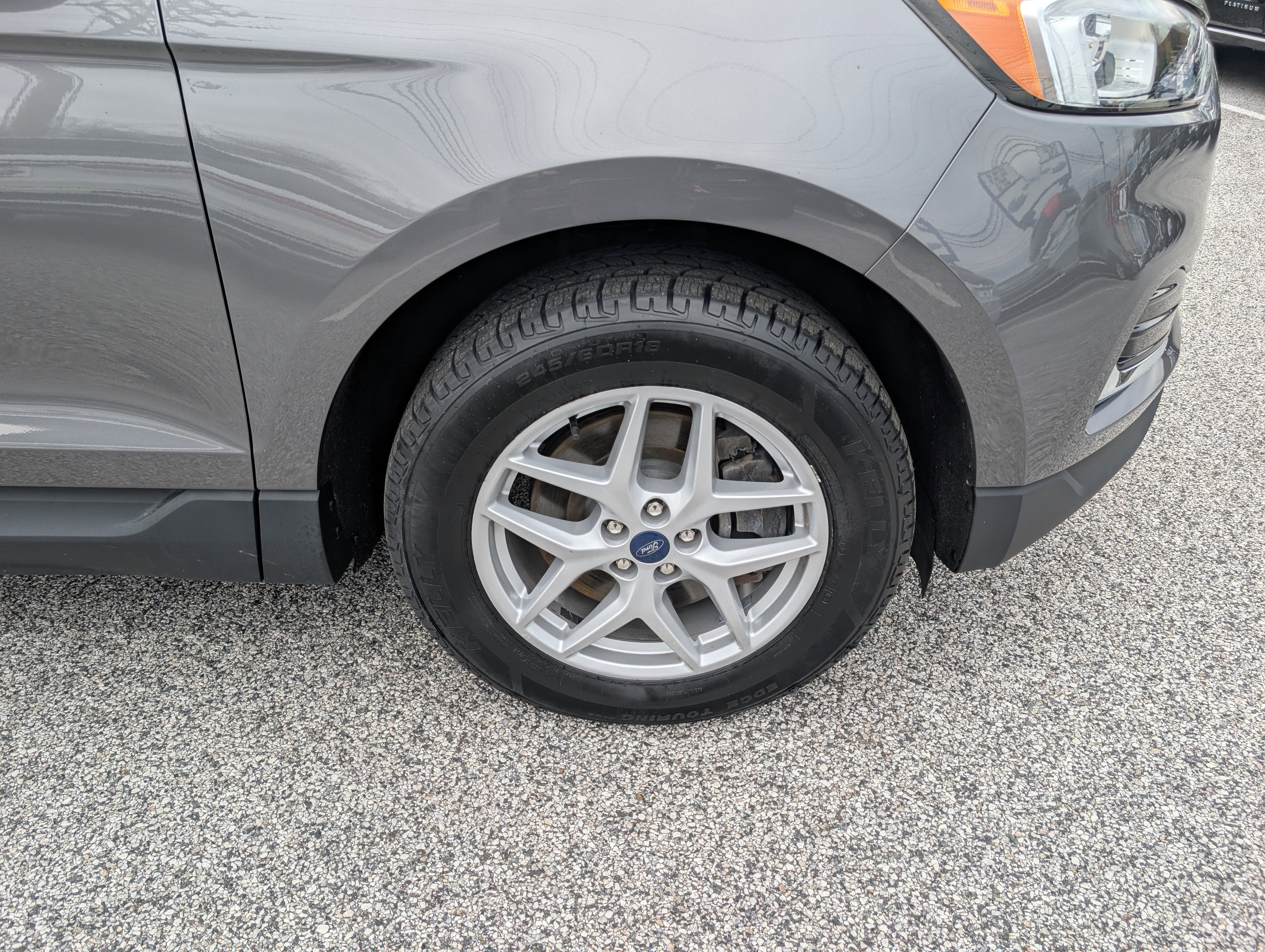 Certified 2022 Ford Edge SEL image 11