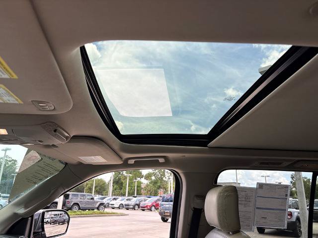 Certified 2019 Ford Expedition Platinum RWD image 9