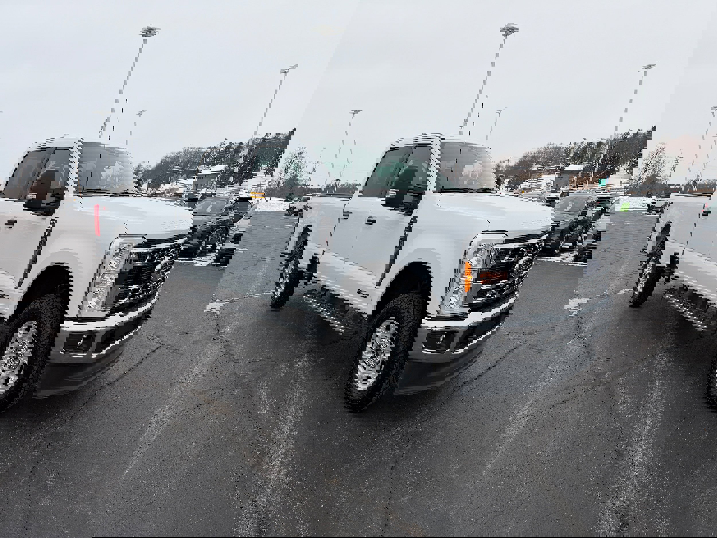 Certified 2025 Ford F250 XLT image 4