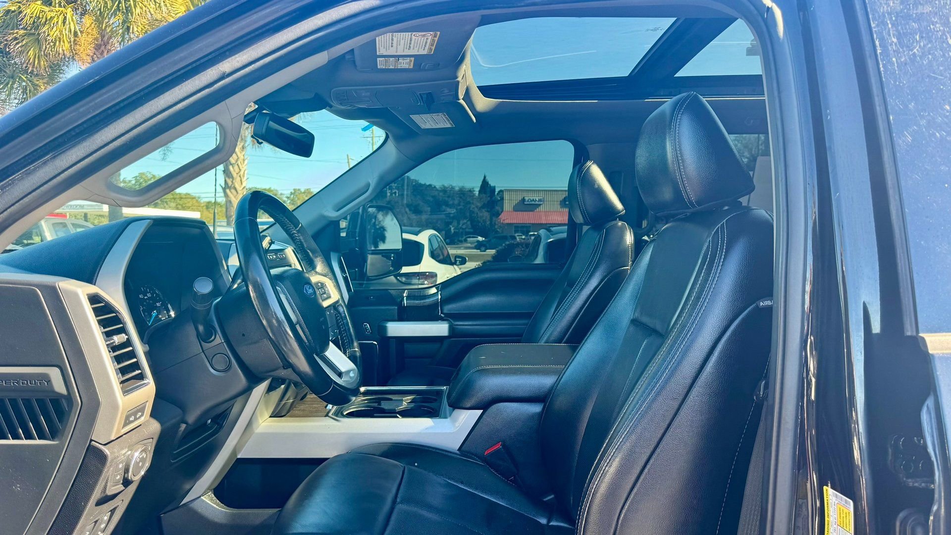 Certified 2021 Ford F250 Lariat w/ Lariat Ultimate Package image 24