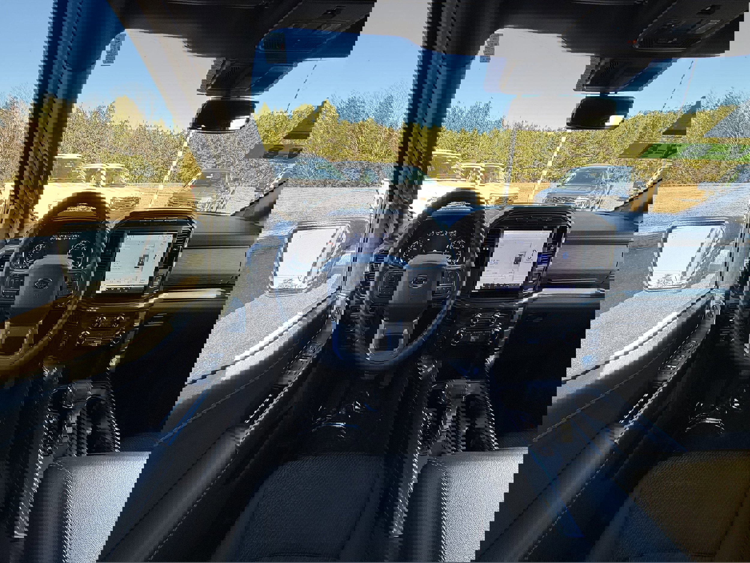 Certified 2022 Ford F150 XLT w/ Equipment Group 302A High image 18