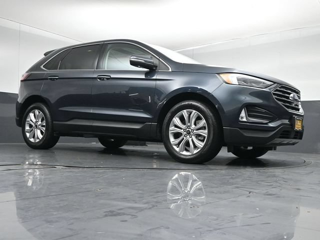 Certified 2024 Ford Edge Titanium w/ Equipment Group 301A AWD/4WD image 34