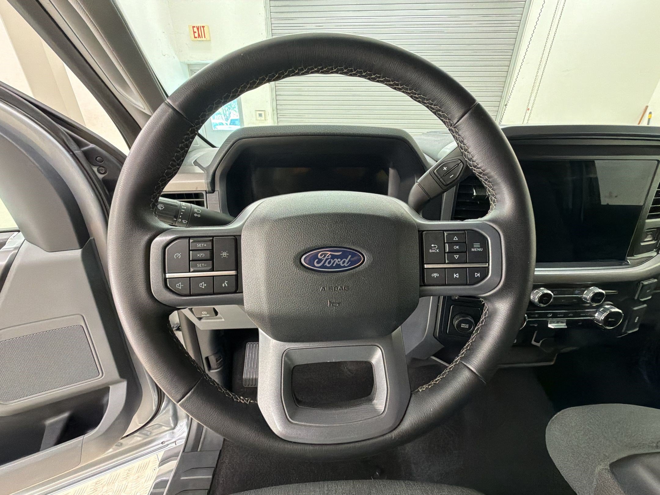 Certified 2025 Ford F150 XLT w/ Equipment Group 301A Standard RWD image 11