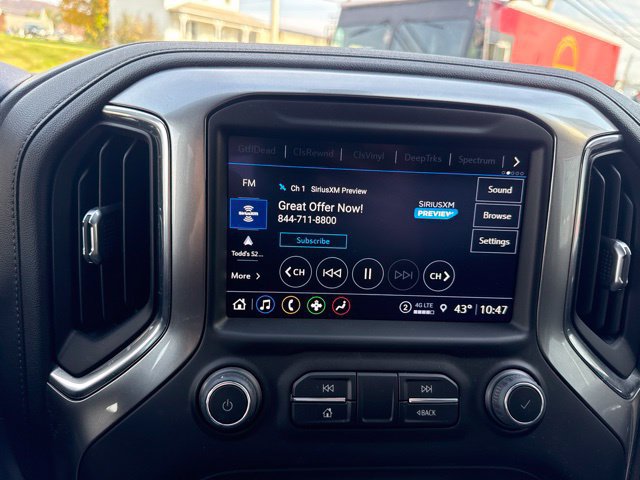 Used 2022 Chevrolet Silverado 1500 LTZ AWD/4WD image 23