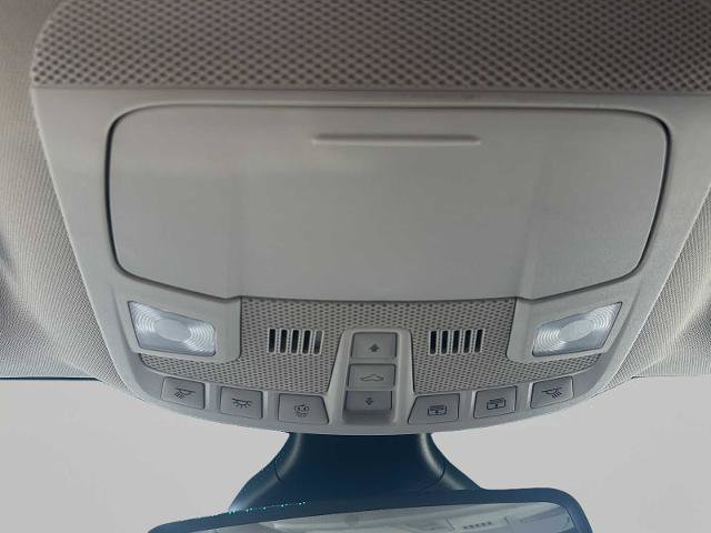Certified 2022 Ford Edge Titanium w/ Equipment Group 301A AWD/4WD image 33