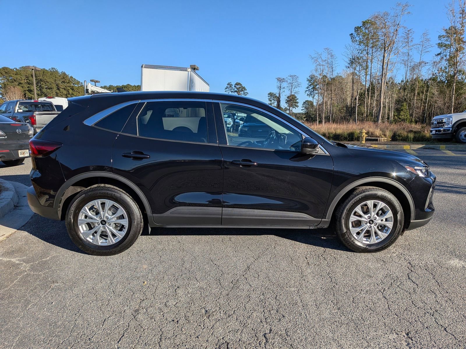 Certified 2023 Ford Escape Active w/ Tech Pack #2 image 6