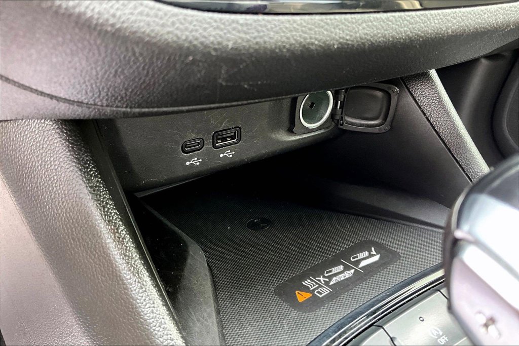 Used 2025 Buick Envista Avenir FWD image 27