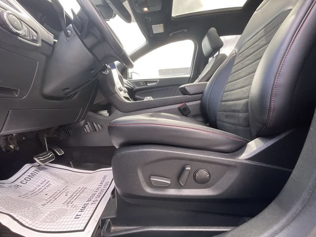 Certified 2022 Ford Edge ST-Line w/ Class II Trailer Tow Package AWD/4WD image 13