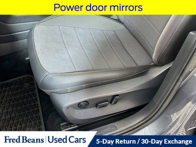 Used 2023 Volkswagen Taos SE AWD/4WD image 21