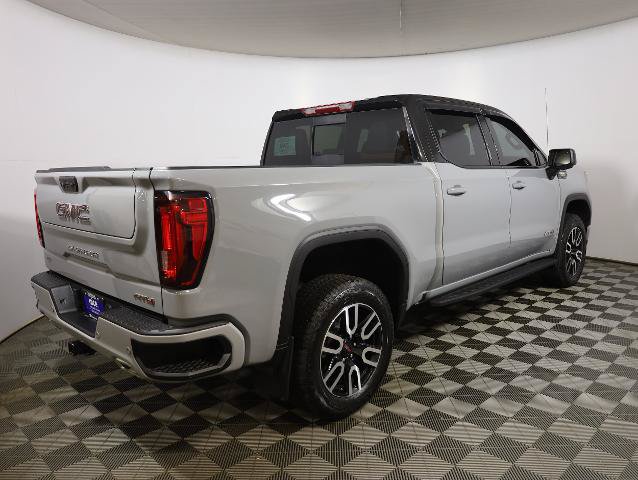 Used 2024 GMC Sierra 1500 AT4 w/ AT4 Premium Package AWD/4WD image 5