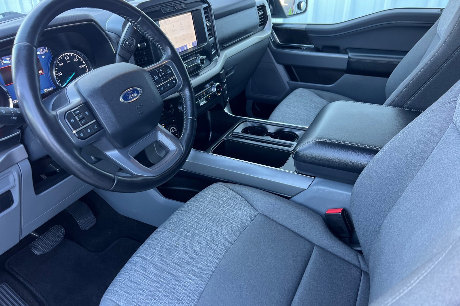 Certified 2022 Ford F150 XLT w/ Equipment Group 301A Mid image 11