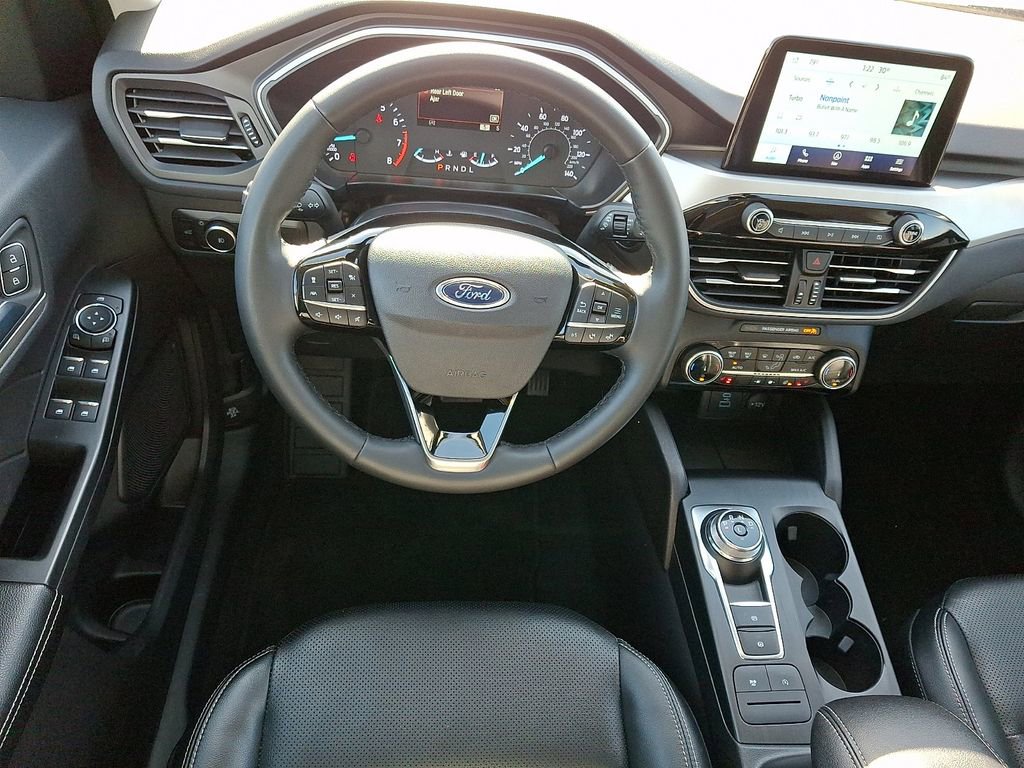 Certified 2022 Ford Escape SEL image 11