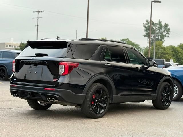 Certified 2023 Ford Explorer ST w/ Technology Package AWD/4WD image 35