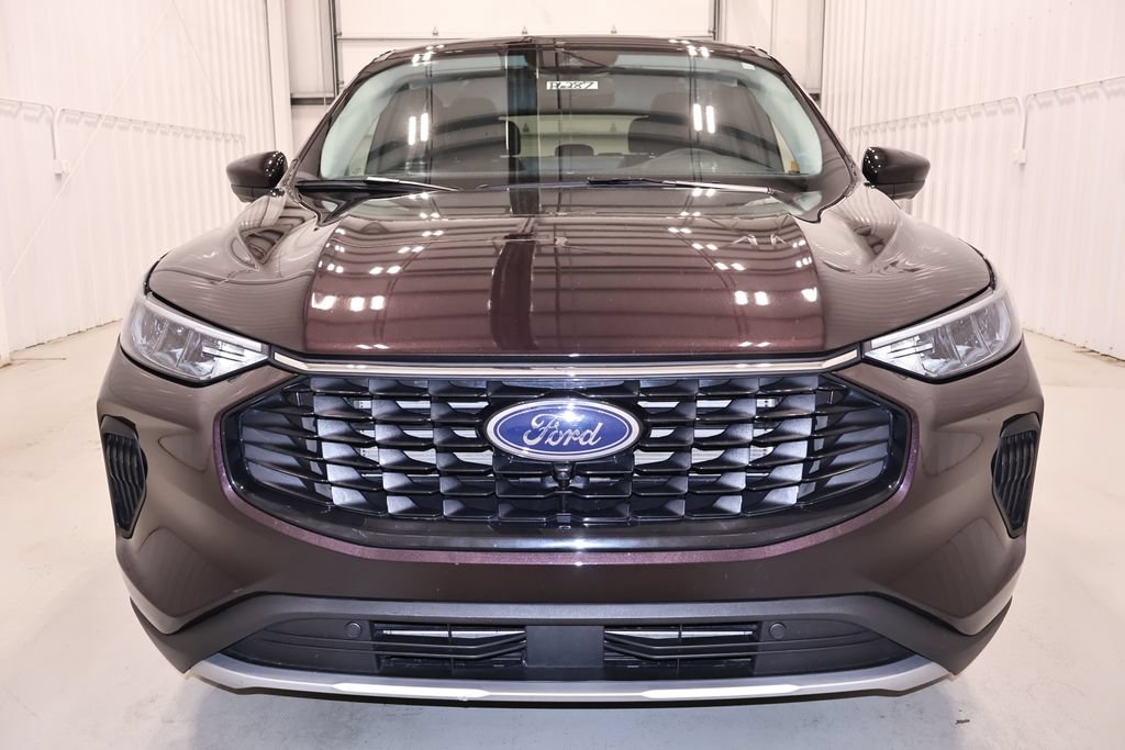 Certified 2023 Ford Escape Active w/ Tech Pack #2 AWD/4WD image 5