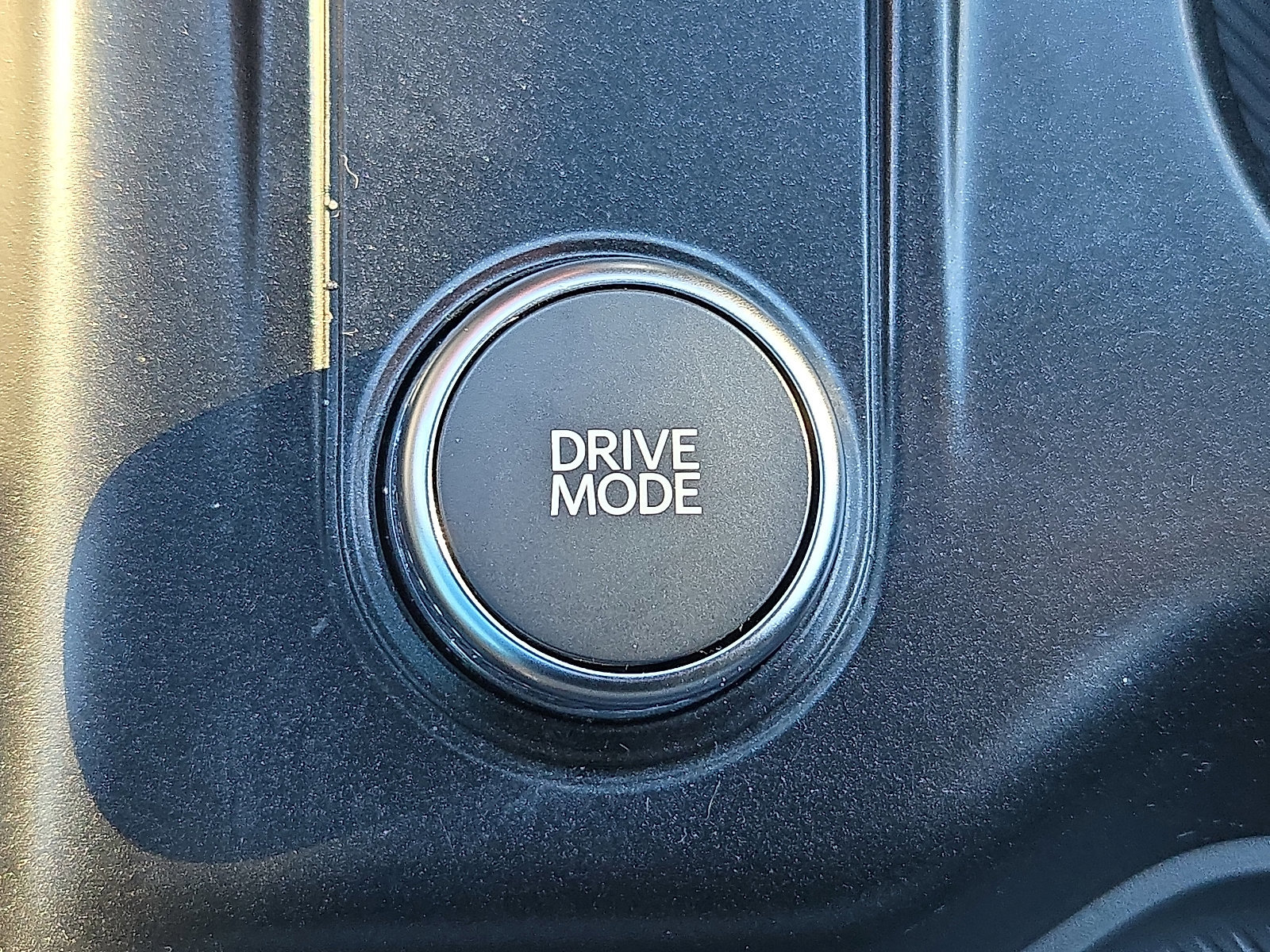 Certified 2025 Ford Explorer ST-Line w/ Premium Package image 21