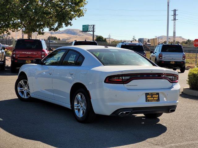 Used 2022 Dodge Charger SXT w/ Leather Interior Group RWD image 6