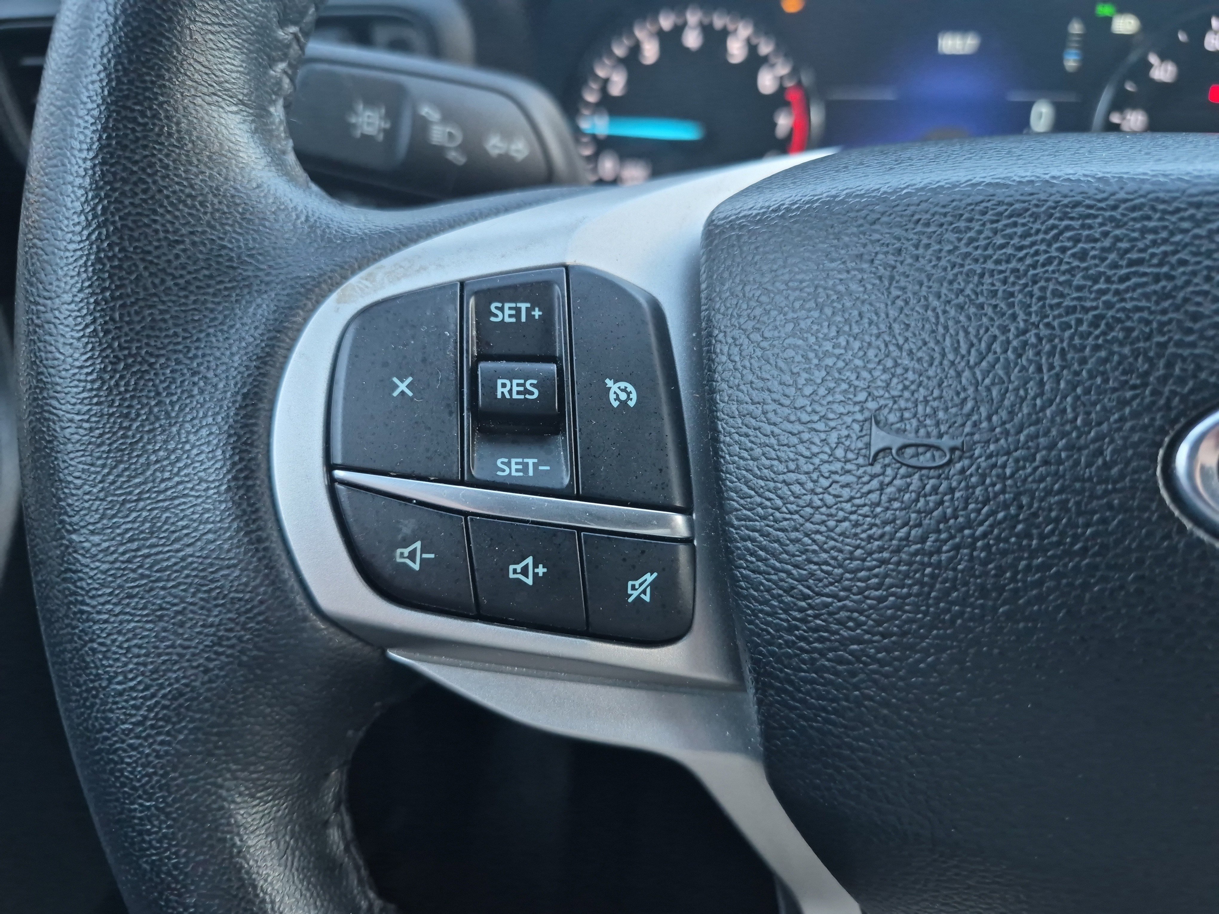 Certified 2024 Ford Explorer XLT image 24