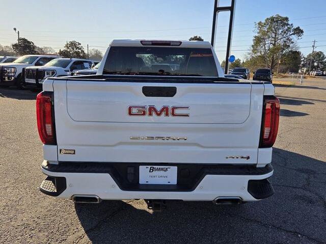 Used 2023 GMC Sierra 1500 AT4 AWD/4WD image 10