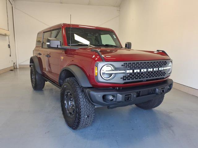 Certified 2025 Ford Bronco Badlands AWD/4WD image 1