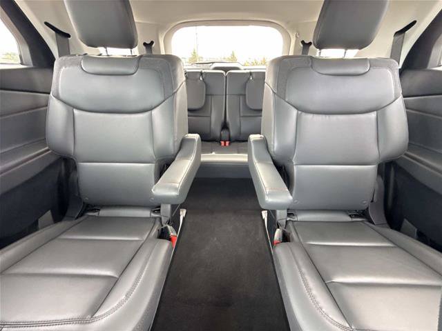 Certified 2026 Ford Explorer Active w/ Active Comfort Package RWD image 19