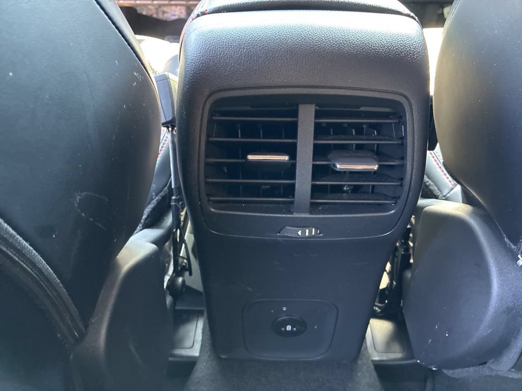 Certified 2025 Ford Escape ST-Line AWD/4WD image 18