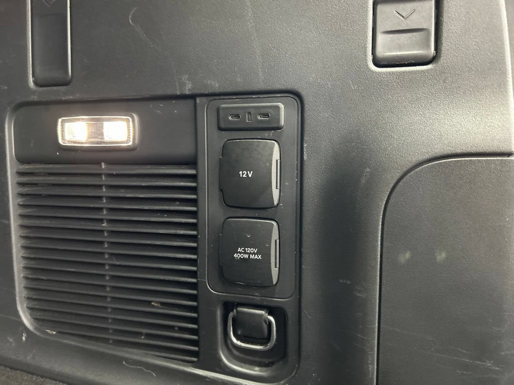 Certified 2025 Ford Expedition Max Platinum AWD/4WD image 32