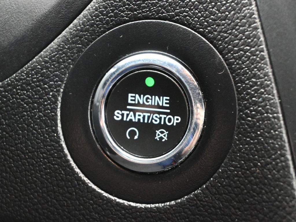 Certified 2018 Ford Explorer XLT image 41