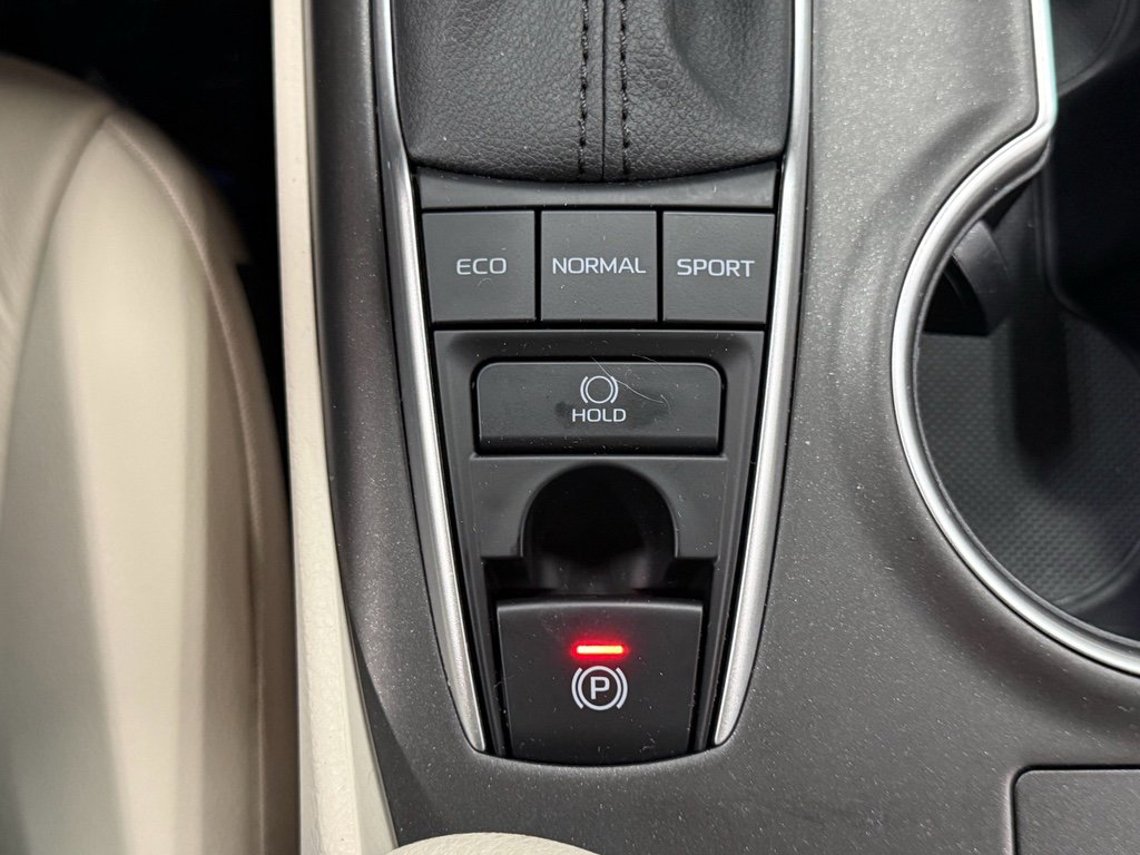 Used 2023 Toyota Camry XLE w/ Protection Package (Q2) (TMS) image 26
