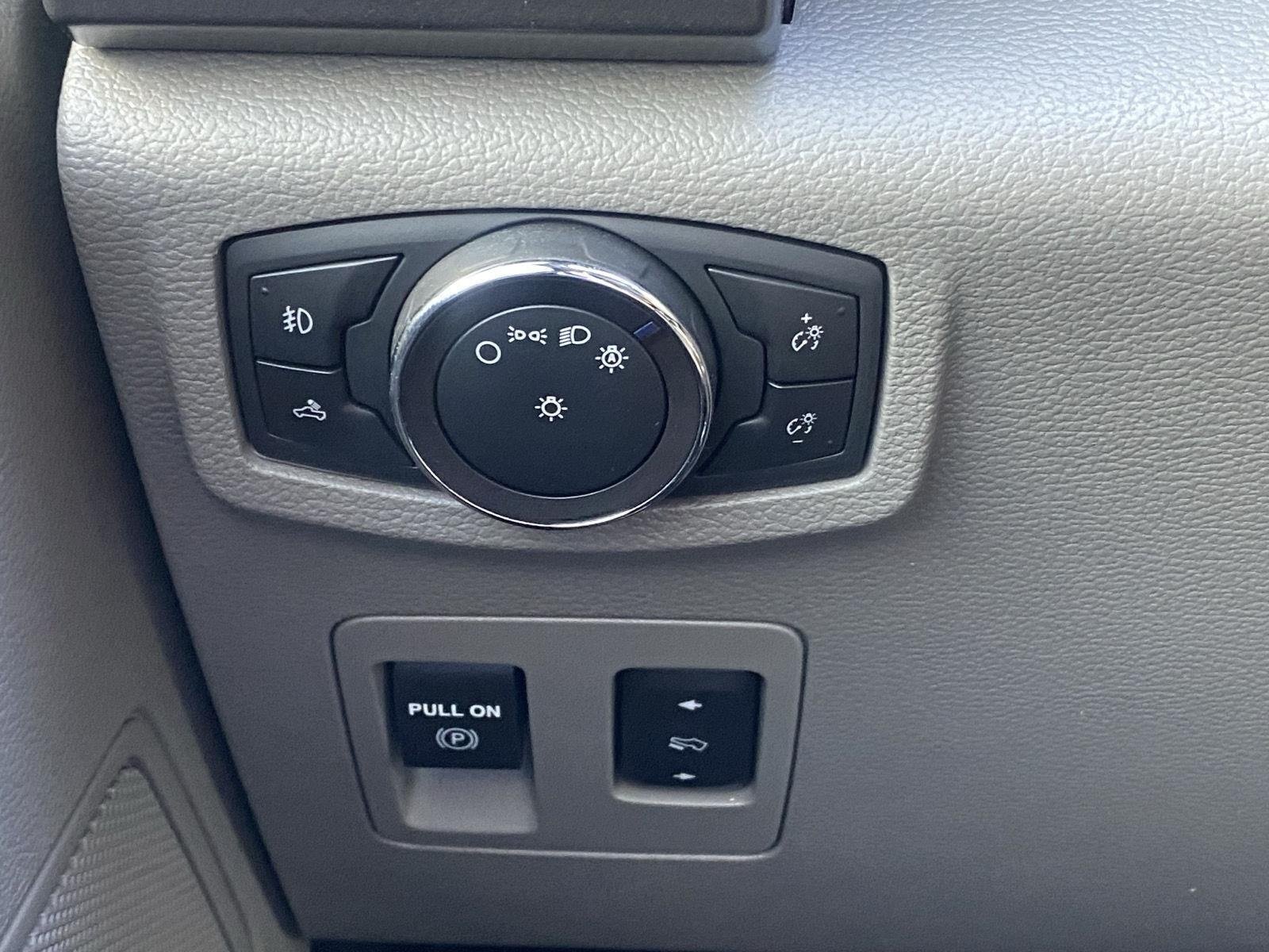 Certified 2019 Ford F150 XLT w/ Equipment Group 302A Luxury AWD/4WD image 19