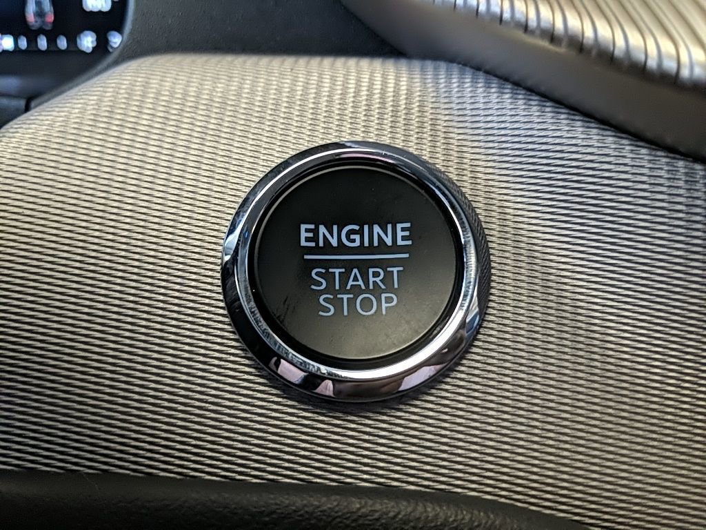 Certified 2025 Ford Explorer Active image 26