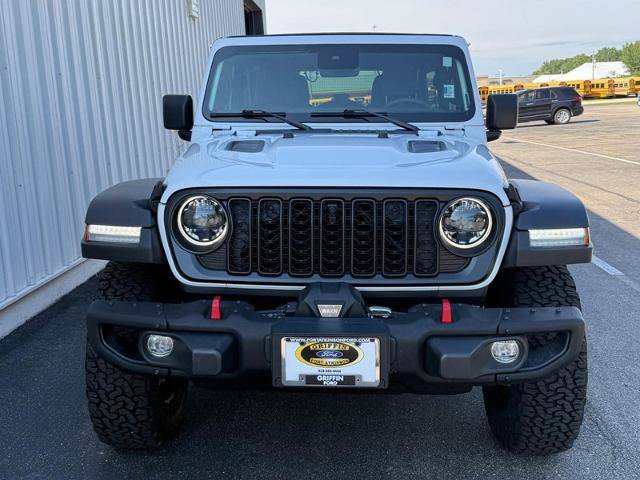 Used 2024 Jeep Wrangler Unlimited Rubicon w/ Capability Package AWD/4WD image 8