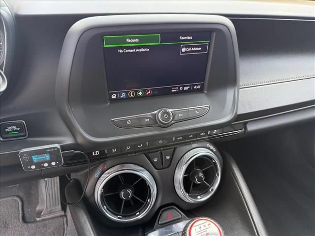 Used 2022 Chevrolet Camaro LT RWD image 17