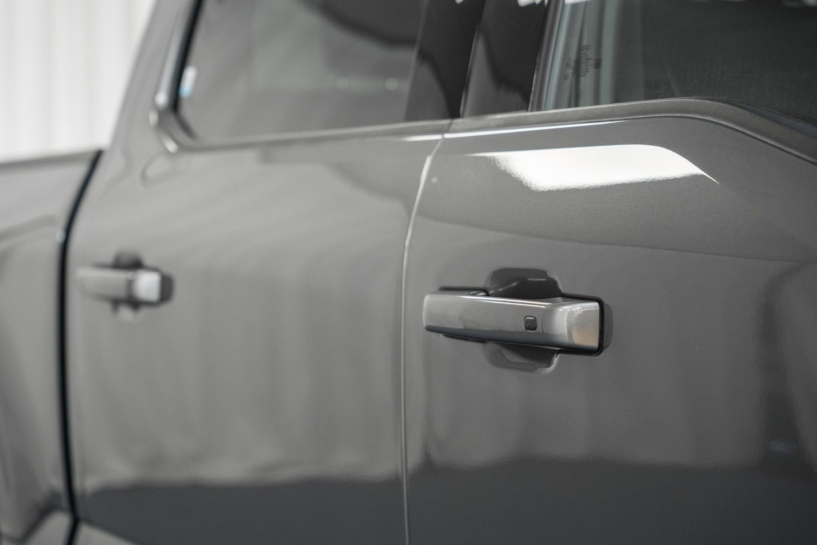 Certified 2021 Ford F150 Lariat w/ Equipment Group 502A High image 14