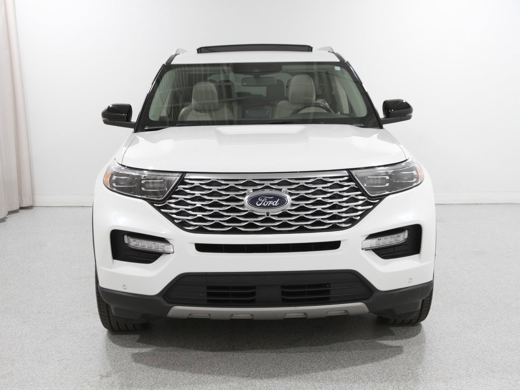 Certified 2021 Ford Explorer Platinum w/ Equipment Group 601A image 4