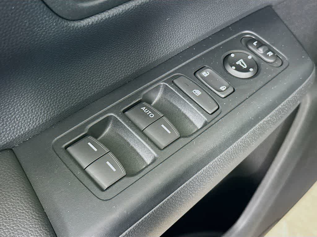 Used 2024 Honda CR-V LX image 27