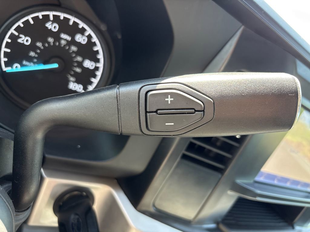 Certified 2025 Ford F250 XLT AWD/4WD image 29