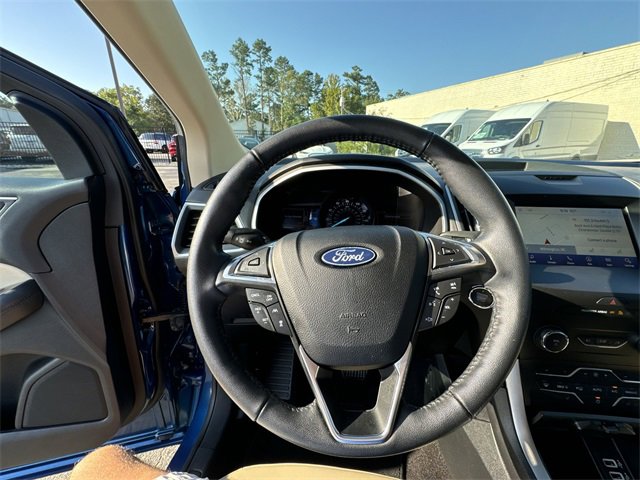 Certified 2020 Ford Edge SEL w/ Convenience Package image 16