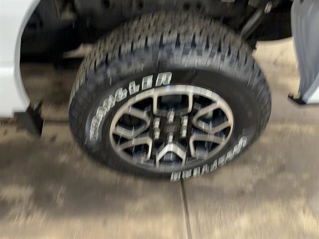 Certified 2022 Ford F150 XLT w/ Equipment Group 302A High image 18