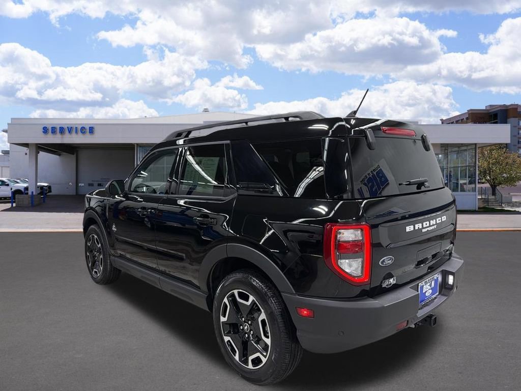 Certified 2023 Ford Bronco Sport Outer Banks w/ Tech Package AWD/4WD image 5