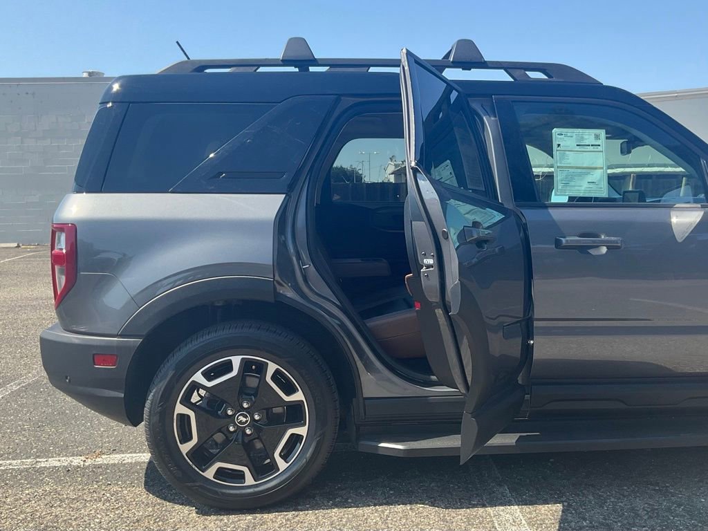 Certified 2022 Ford Bronco Sport Outer Banks w/ Tech Package image 44