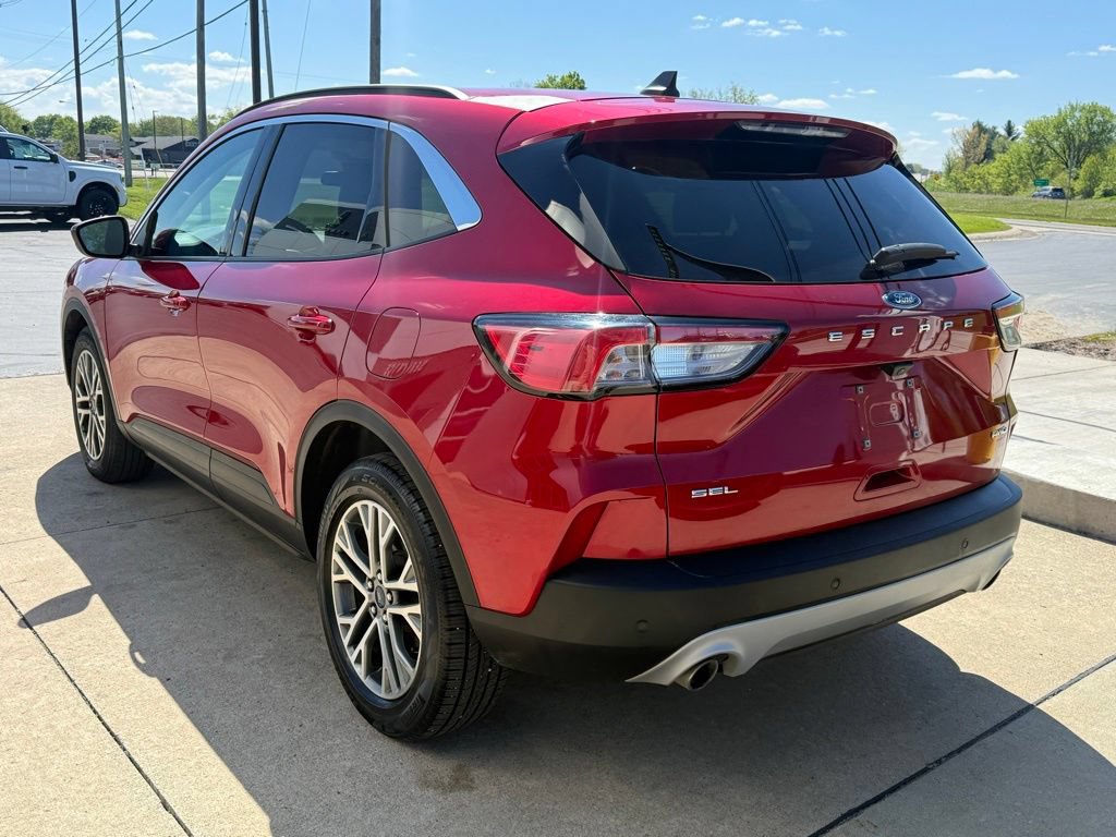 Certified 2021 Ford Escape SEL AWD/4WD image 4