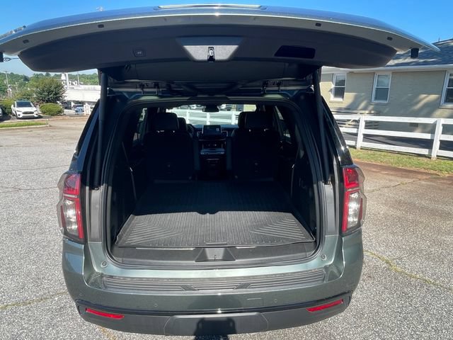 Used 2023 Chevrolet Tahoe Z71 w/ Luxury Package AWD/4WD image 18