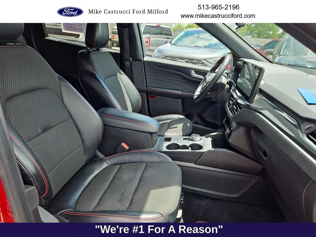 Certified 2023 Ford Escape ST-Line w/ Tech Pack #1 FWD image 30