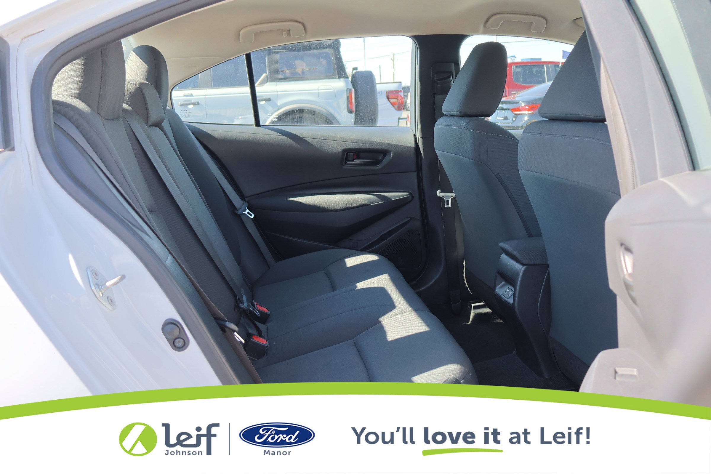 Used 2024 Toyota Corolla LE image 29