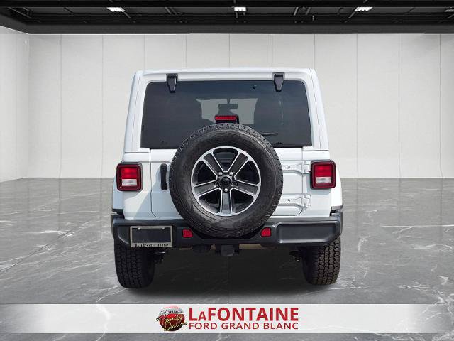 Used 2023 Jeep Wrangler Unlimited Sahara w/ Cold Weather Group AWD/4WD image 4