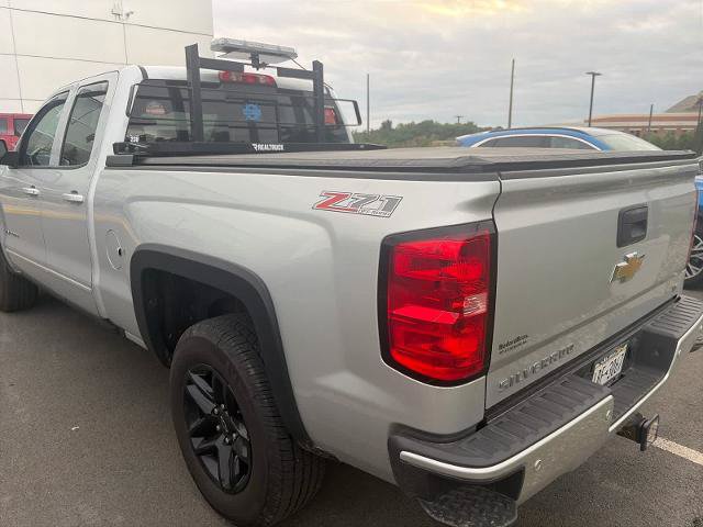 Used 2017 Chevrolet Silverado 1500 LT w/ All Star Edition AWD/4WD image 2