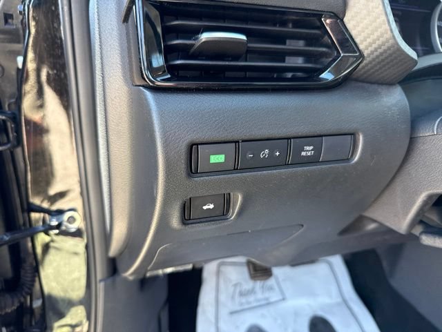 Used 2025 Nissan Sentra SV FWD image 15