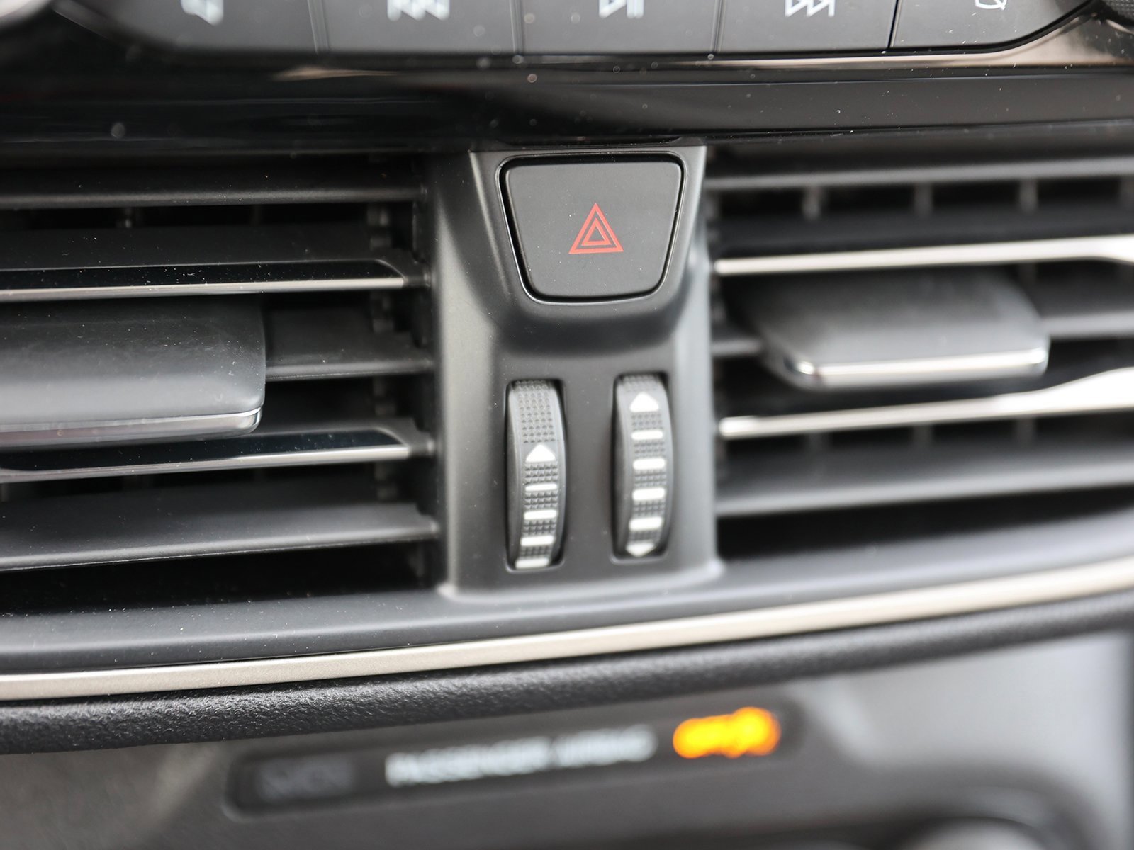 Certified 2022 Ford Escape SE w/ Convenience Package image 28