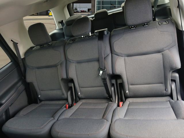 Certified 2025 Ford Expedition Active AWD/4WD image 13