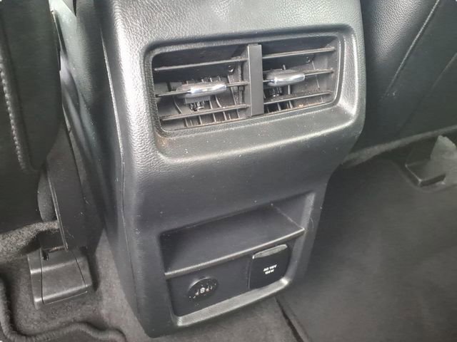 Certified 2024 Ford Edge Titanium image 7